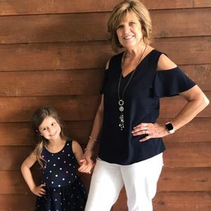 Meet your Posher, Linda